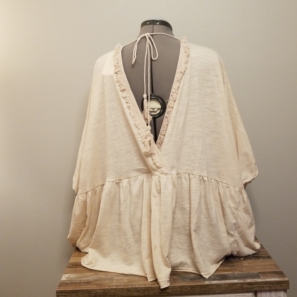 Umgee Cream Top size S - Picture 4 of 6